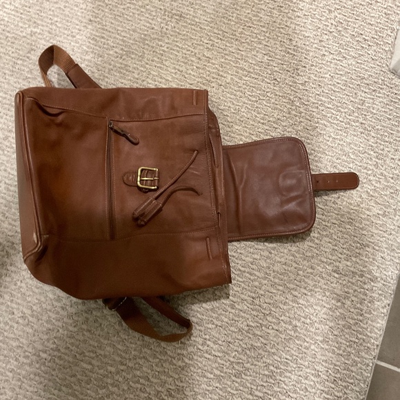 Coach vintage back pack..large full backpack size - Picture 1 of 4
